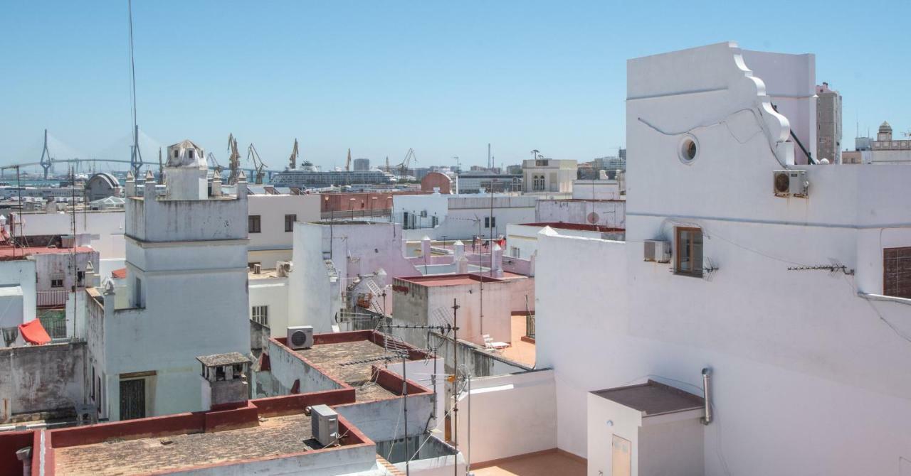 Ferienwohnung Apartamento Aires Mediterraneos Cádiz Exterior foto