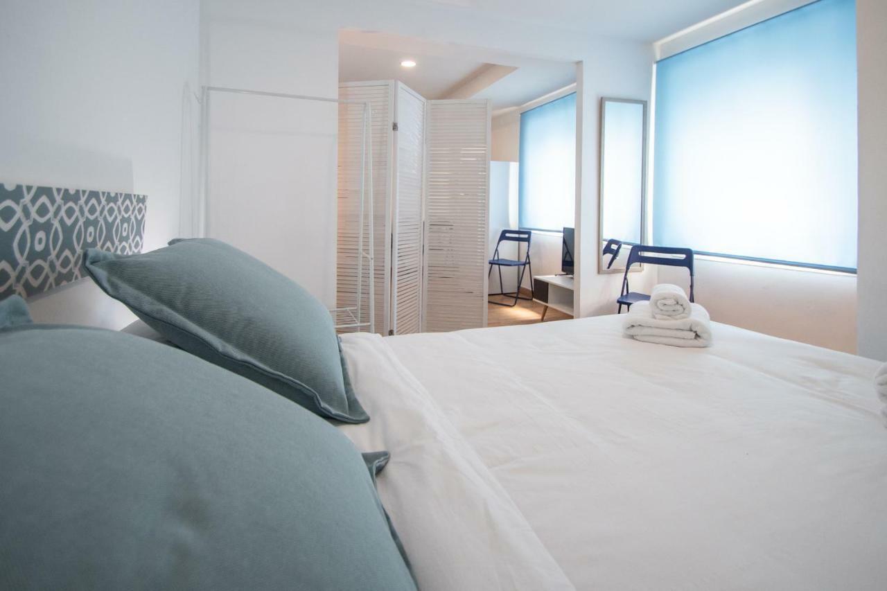 Ferienwohnung Apartamento Aires Mediterraneos Cádiz Exterior foto