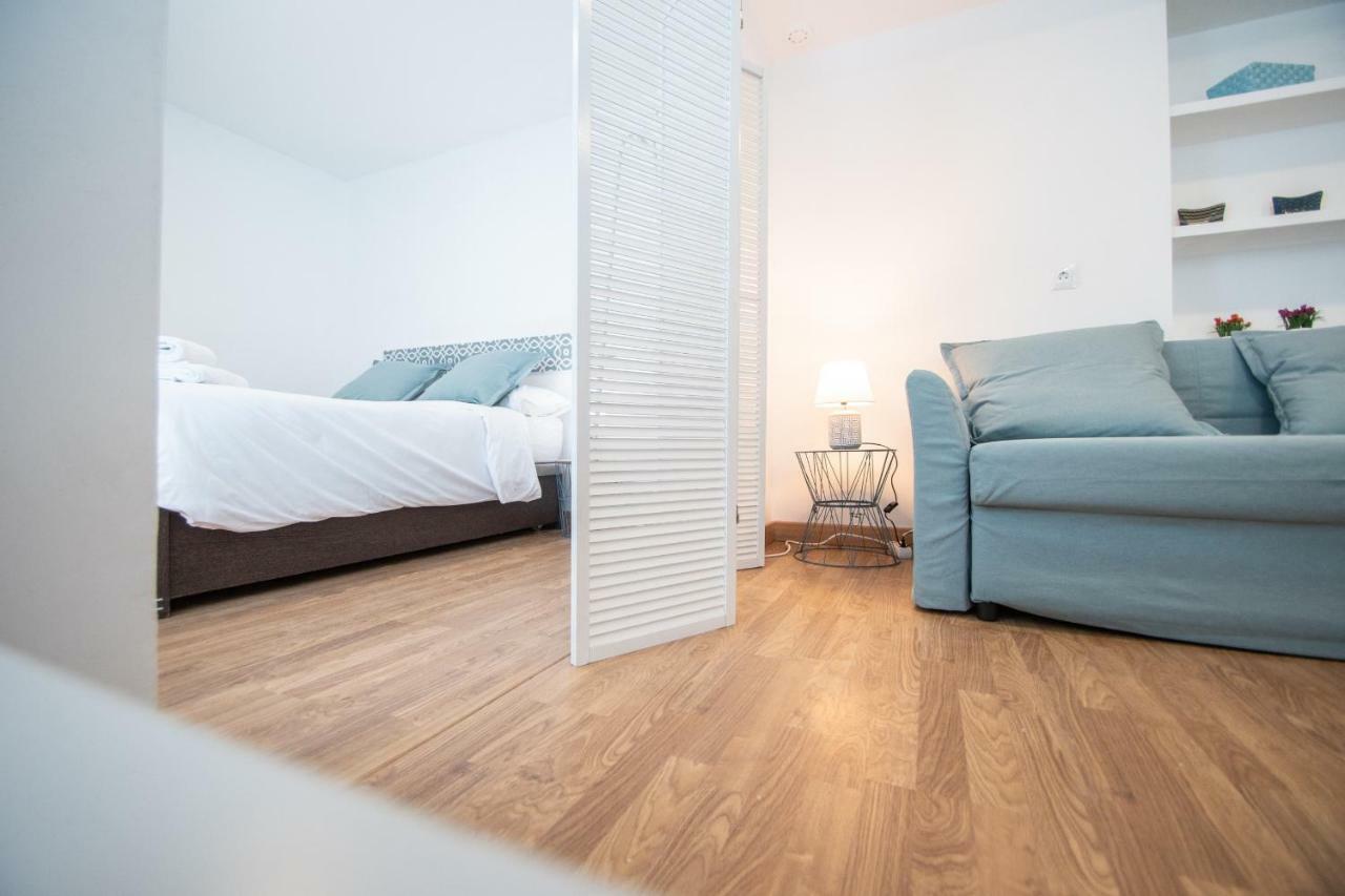 Ferienwohnung Apartamento Aires Mediterraneos Cádiz Exterior foto